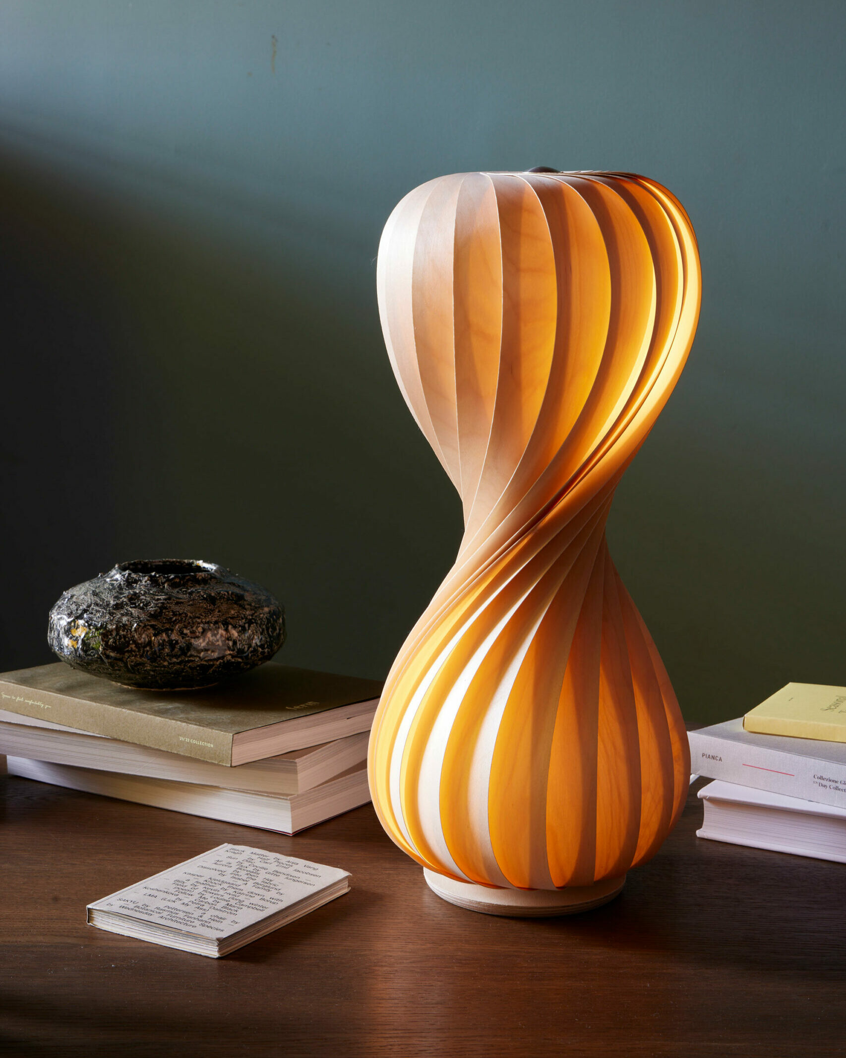 TR7 TABLE LIGHT