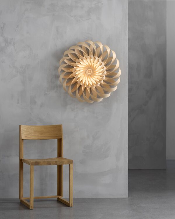 TR43 WALL LIGHT